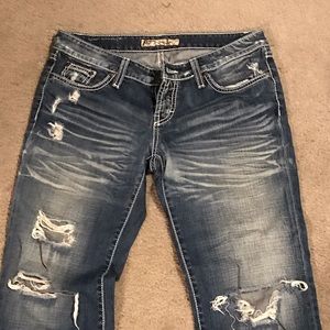 BKE Capris size 28 from The Buckle!